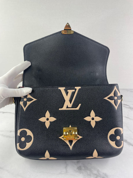 LOUIS VUITTON Black/Beige Bicolor Monogram Empreinte Leather Pochette Métis Crossbody/Shoulder Bag
