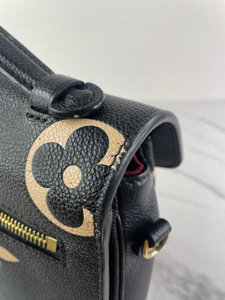 LOUIS VUITTON Black/Beige Bicolor Monogram Empreinte Leather Pochette Métis Crossbody/Shoulder Bag