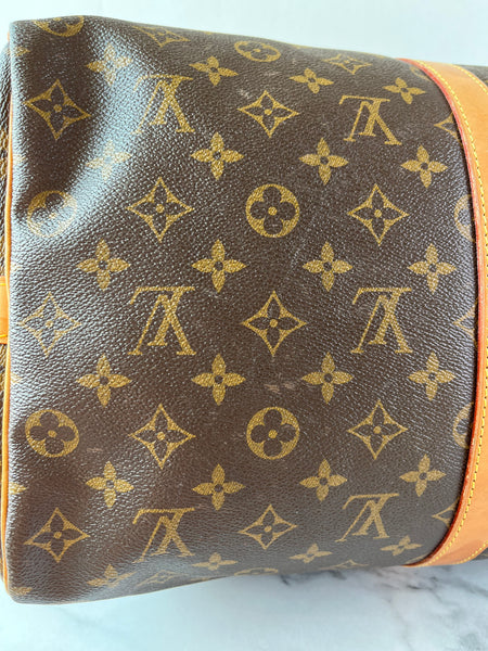LOUIS VUITTON Keepall Bandoulière 50 Monogram