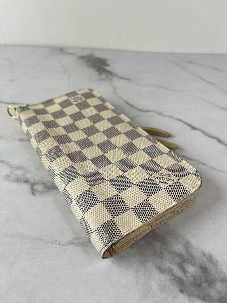 LOUIS VUITTON Damier Azur Insolite Wallet