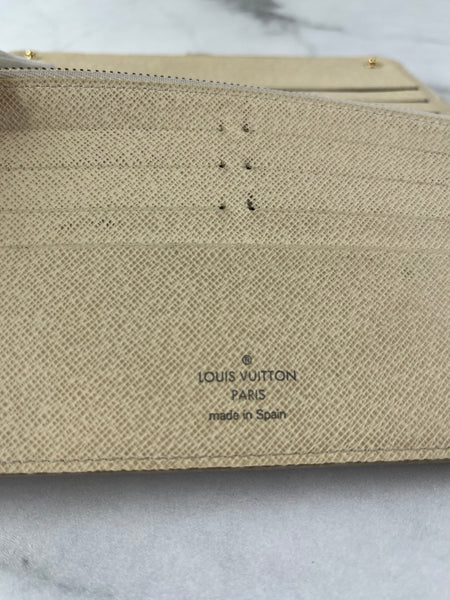 LOUIS VUITTON Damier Azur Insolite Wallet