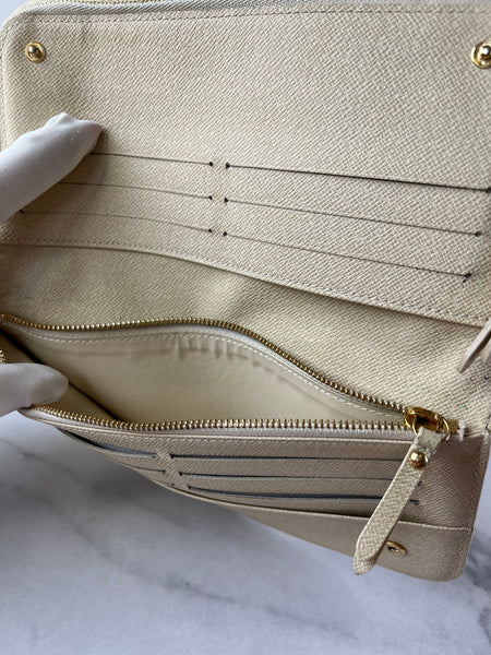 LOUIS VUITTON Damier Azur Insolite Wallet