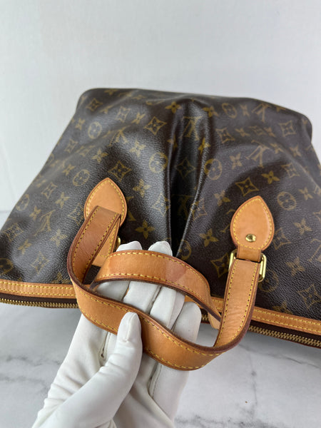 LOUIS VUITTON Monogram Palermo PM Shoulder Bag