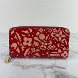LOUIS VUITTON Pomme D'Amour Patent Sweet Monogram Zippy Wallet