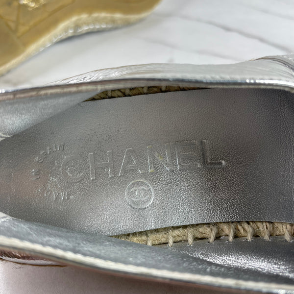 Chanel Silver Metallic Laminated Goatskin CC Espadrilles Size 37