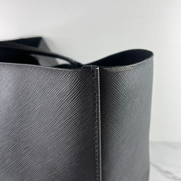 GIVENCHY Black Textured Coated Canvas Large Bambi Print Antigona Tote
